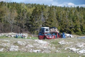 Tentes de toit rigides et souples, parfaites pour un road-trip