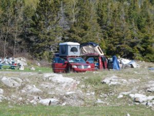 Vans aménagés et tentes de toit en location