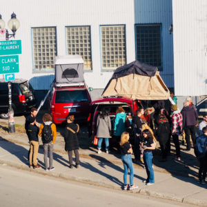 Roof tent rental with Le Baroudeur to experience the van life