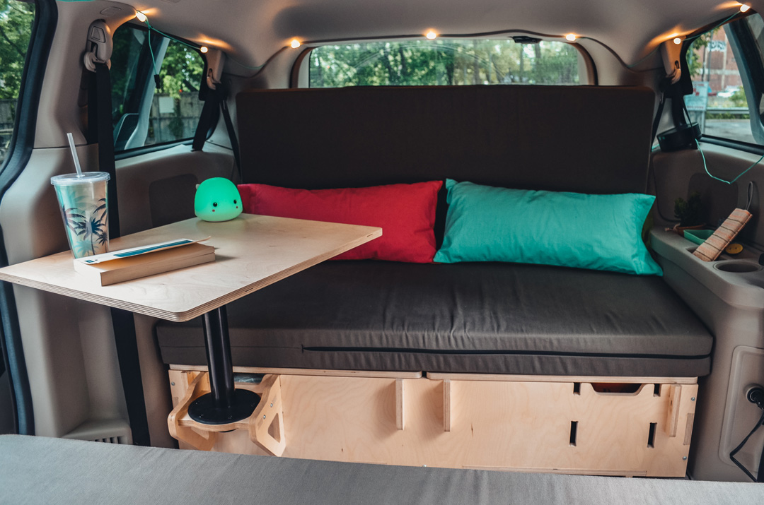 Conversion kit to build a camper van with lounge area - Vanpackers
